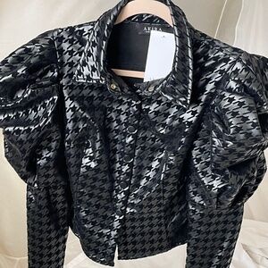 AKIRA Black Houndstooth Cropped Puffer Jacket Puff Sleeve Statement Coat